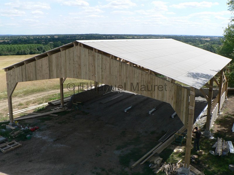 Emanuel-Mauret-Hangar-1